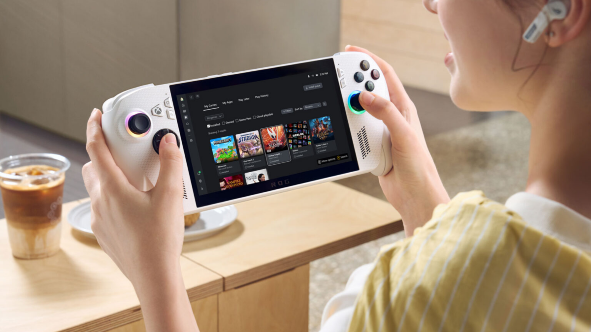 Xbox’s First Gaming Handheld Feels Like a Missed Opportunity